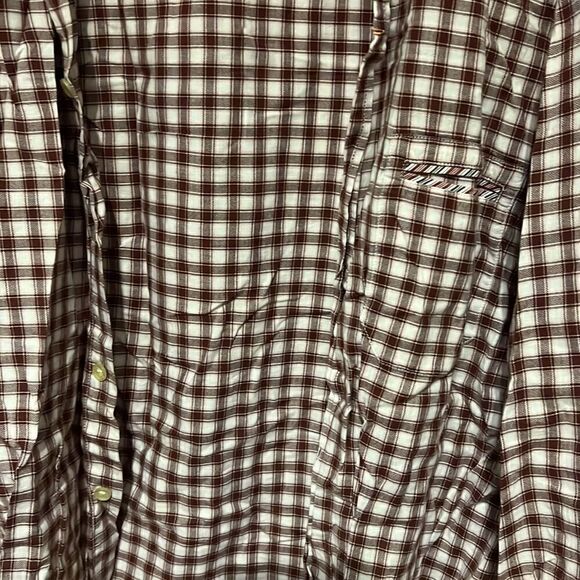 LIKE NEW Purple Plaid BOSS Shirt Size Large - Picture 3 of 4